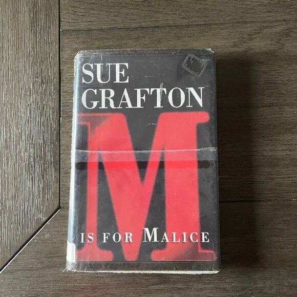 BOOKS ANY 4 FOR $6 - SUE GRAFTON paperback & hardback OTHER AUTHORS AVAILABLE - Picture 5 of 5